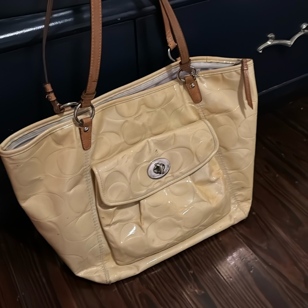 Coach purse